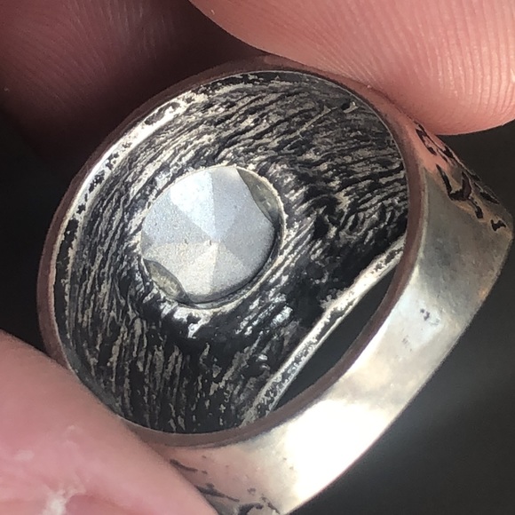 Men’s green signet ring. - Picture 4 of 5